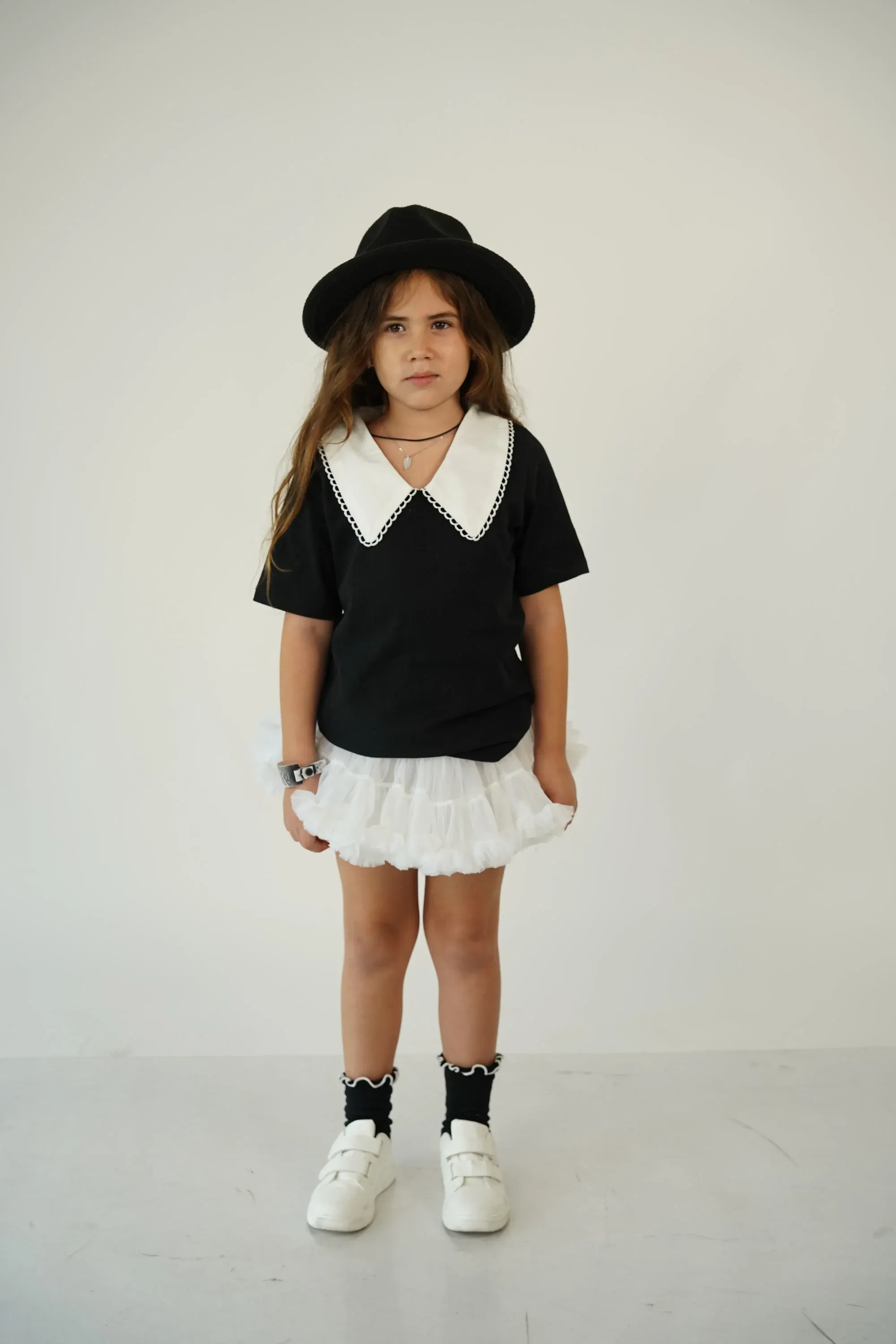 חולצת טליה | שחור & לבן