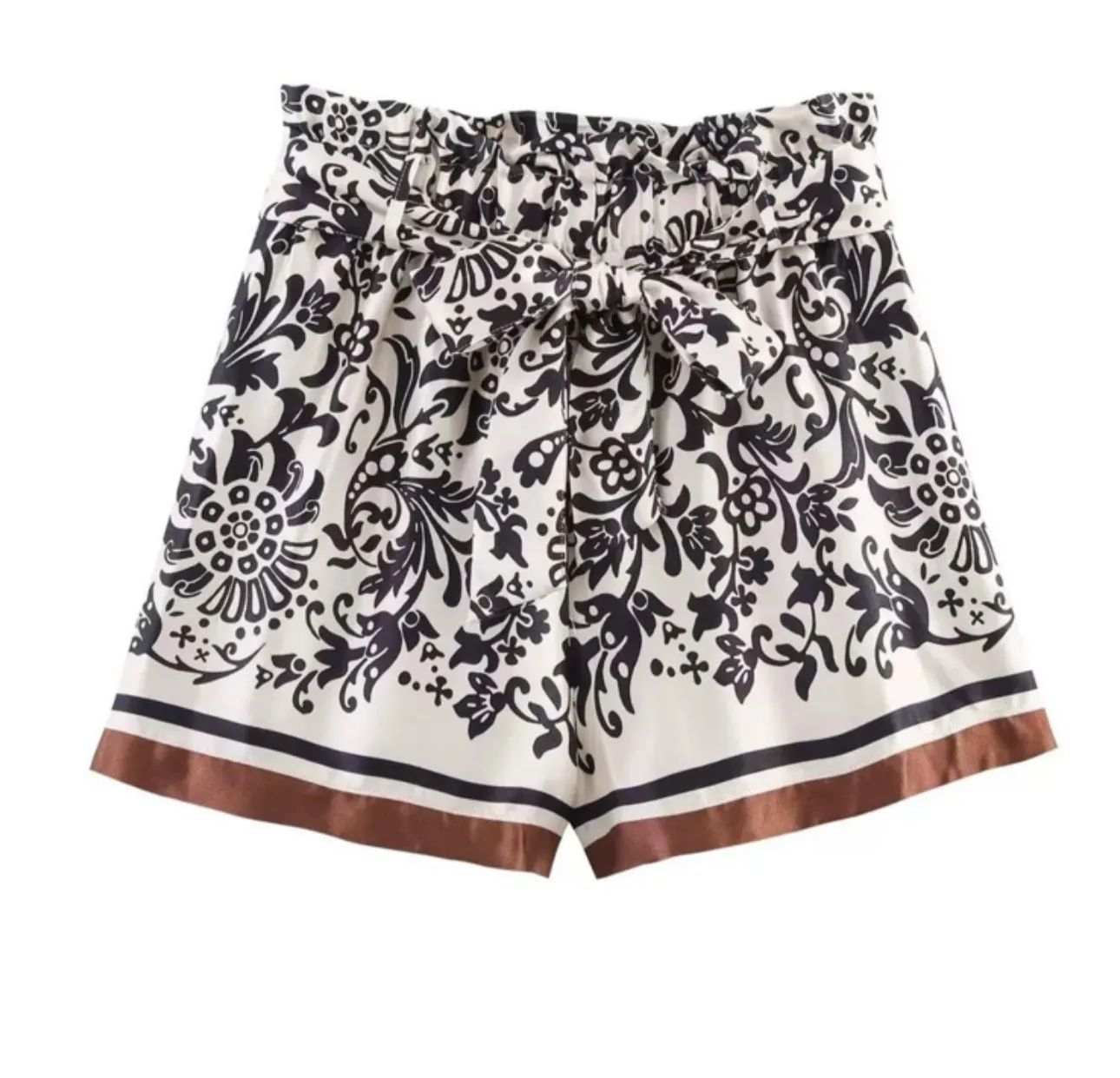 מכנסיים קצרים בהדפס פרחוני