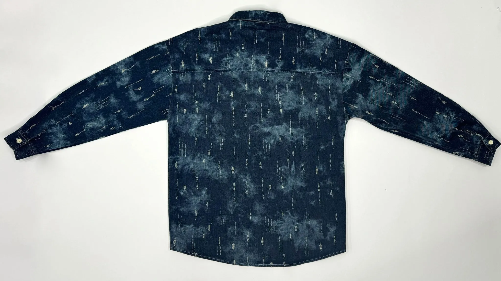 מכופתרת אופנה