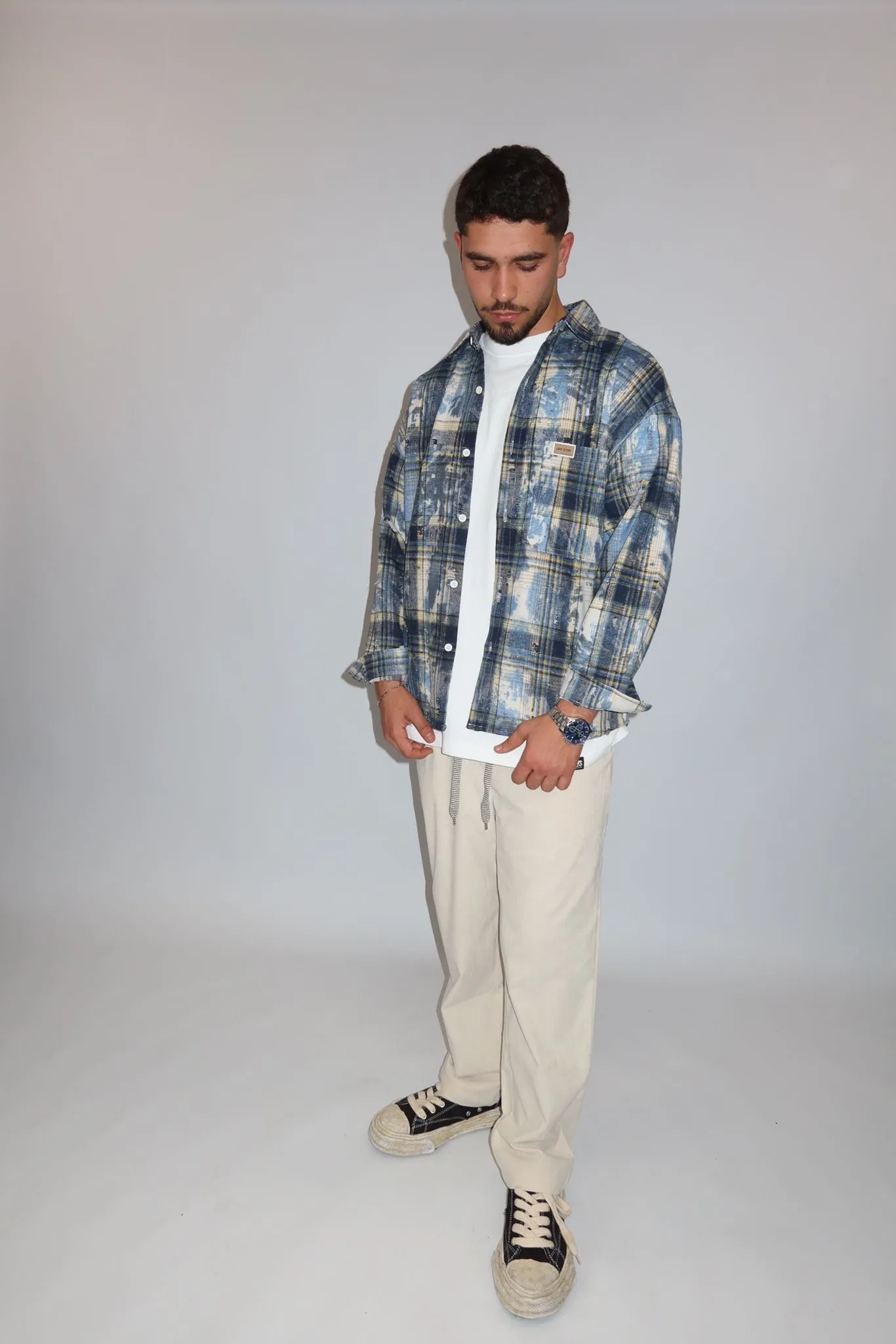 מכופתרת אופנה