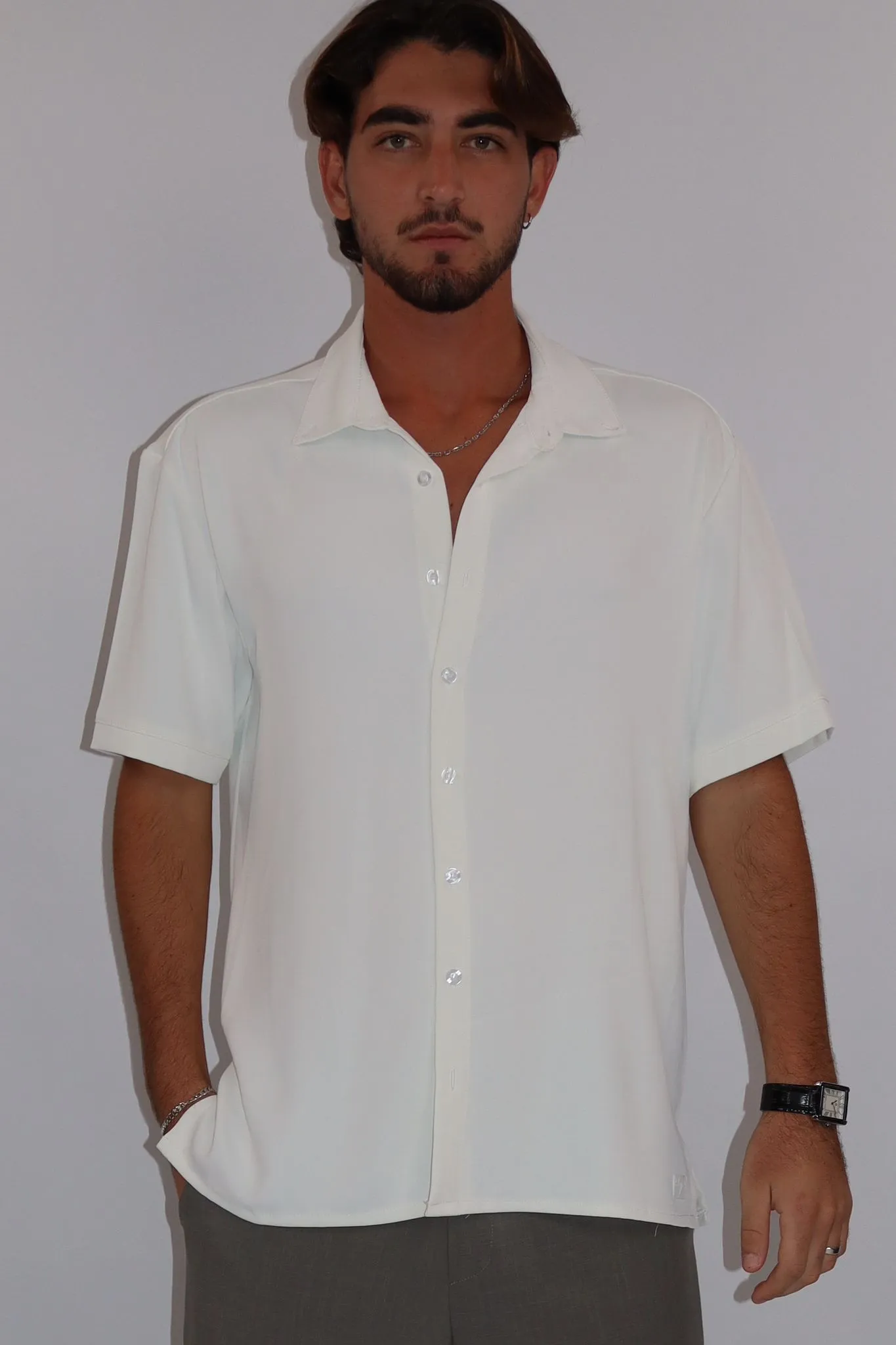 מכופתרת פרימיום