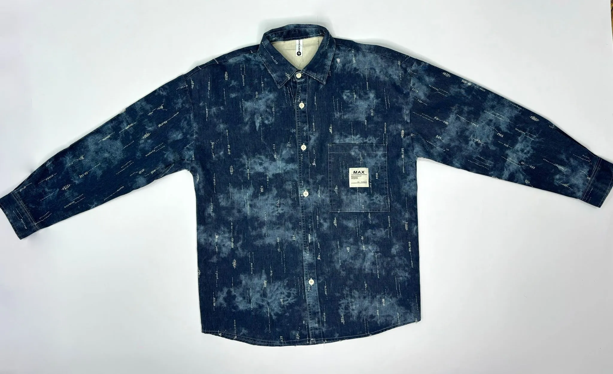 מכופתרת אופנה