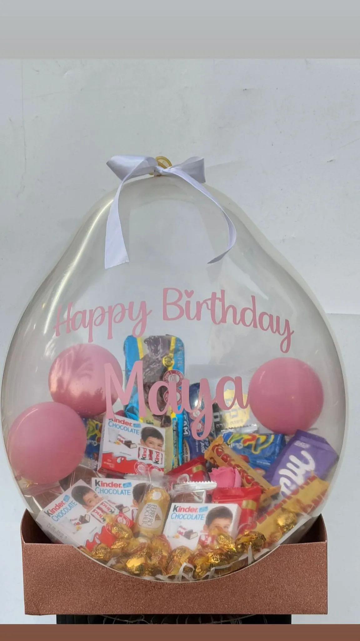 בלון הפתעה מלאאא בשוקולדים