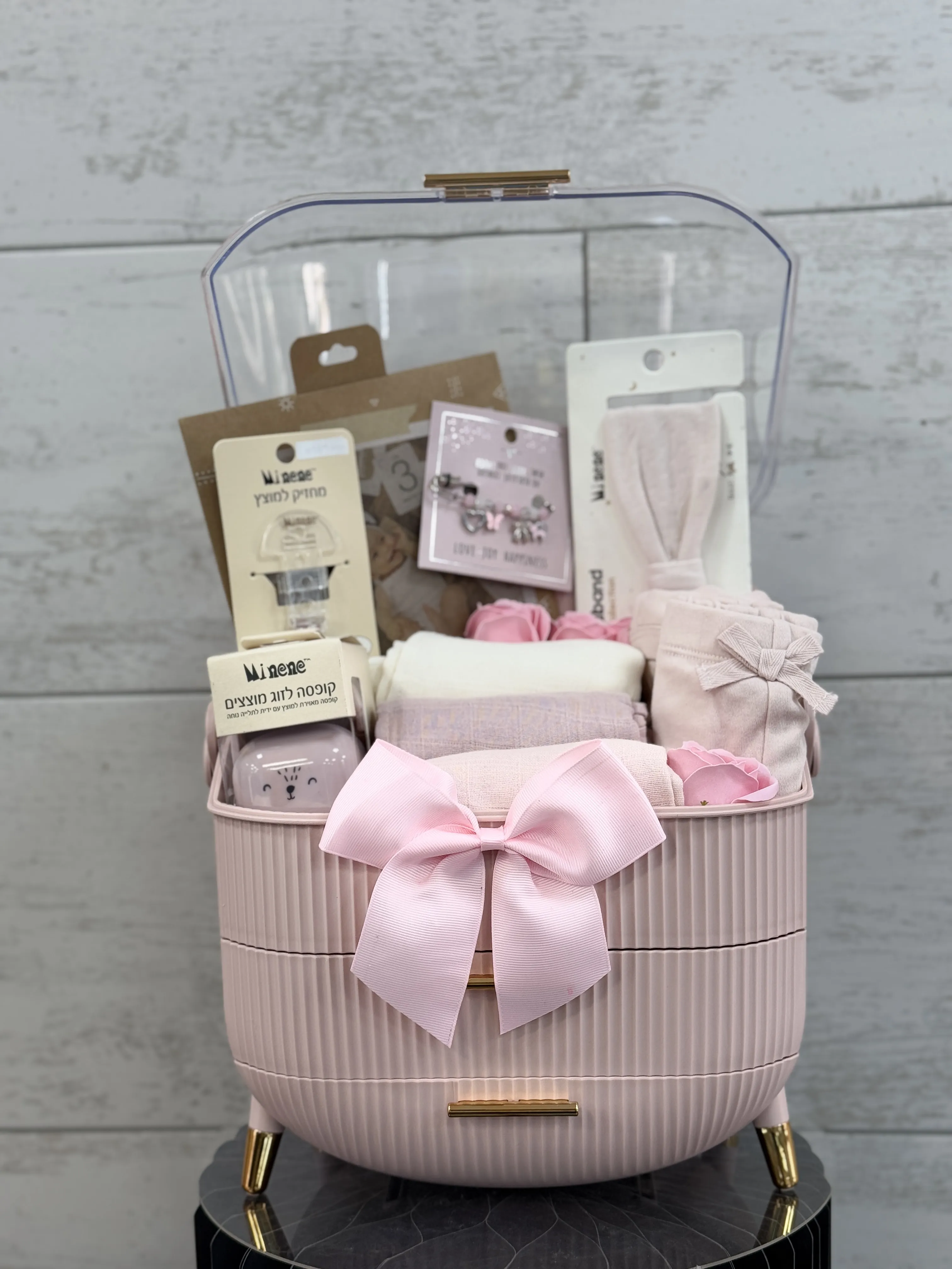 מארז אירגונית להולדת הבת
