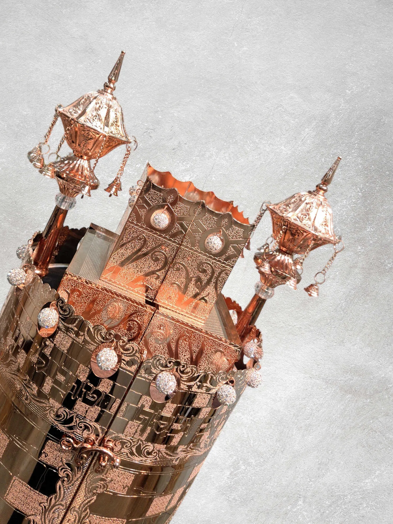 תיק לספר תורה דגם "כותל" רוז גולד