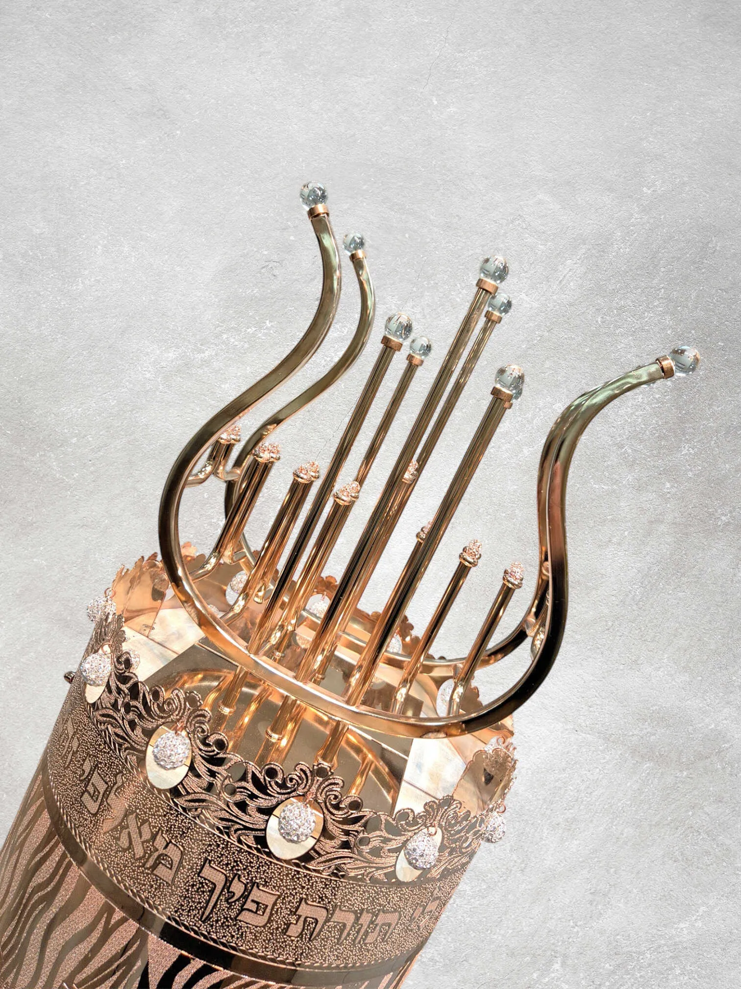 תיק לספר תורה דגם "נבל דוד המלך" רוז גולד