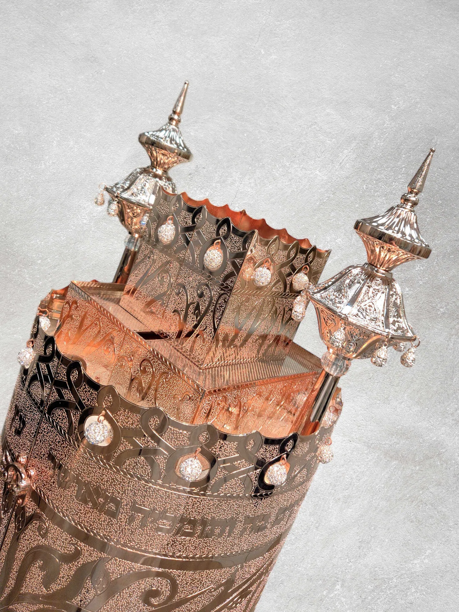 תיק לספר תורה פרימיום דגם "עץ חיים" רוז גולד