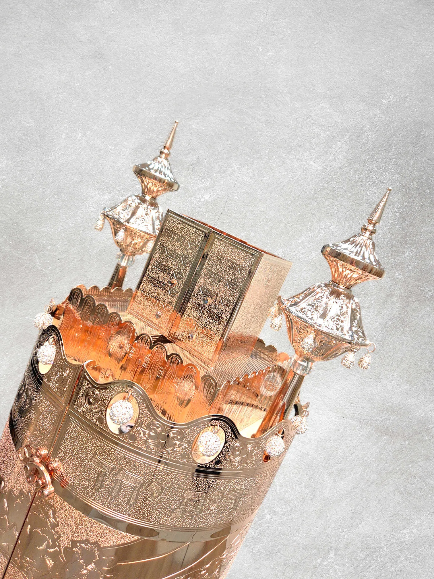 תיק לספר תורה פרימיום דגם "הר סיני" רוז גולד