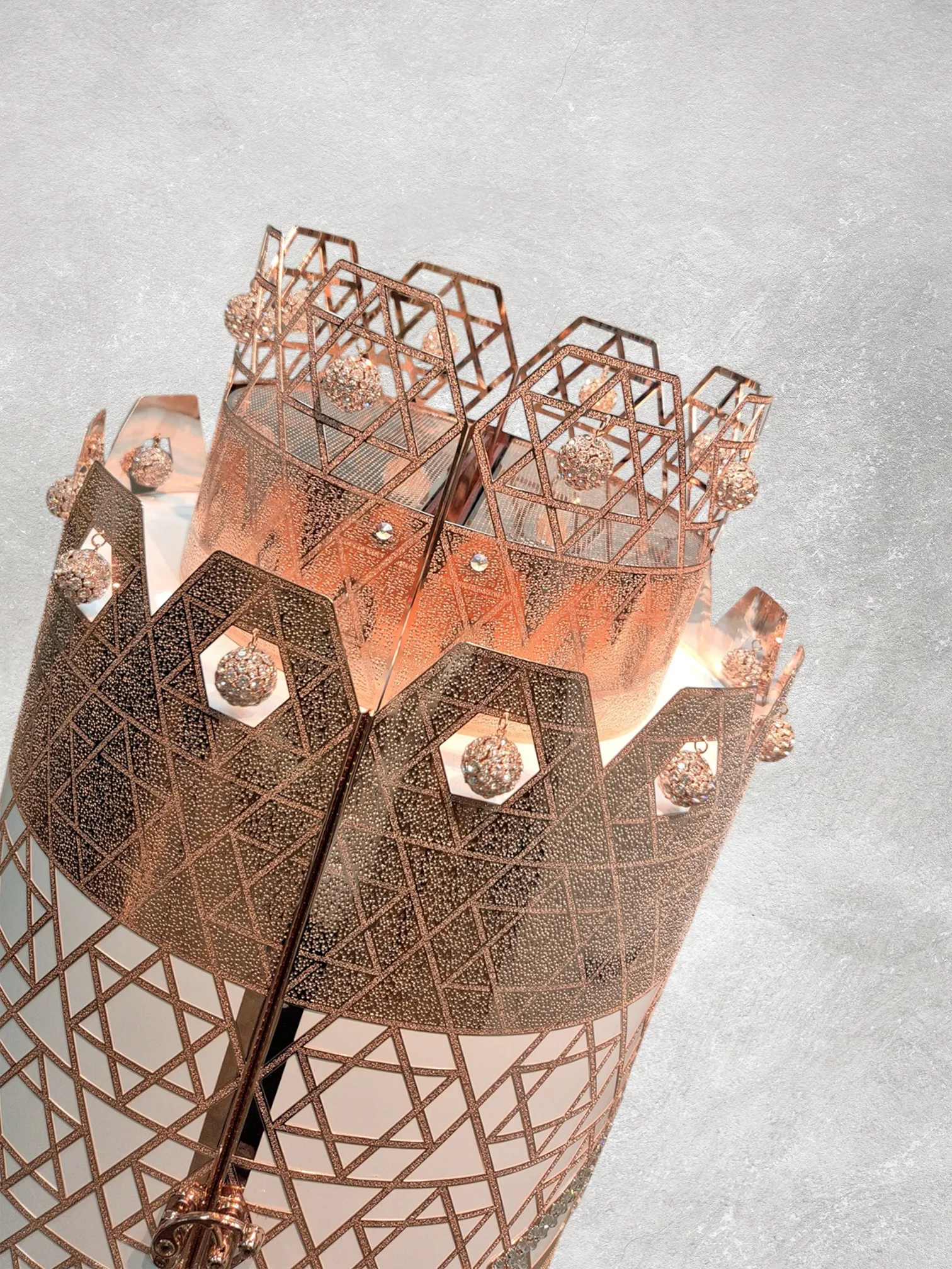 תיק לספר תורה דגם "מגן הנצח" - רוז גולד