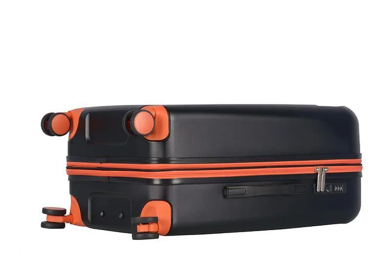 סט מזוודות קשיחות- שחור