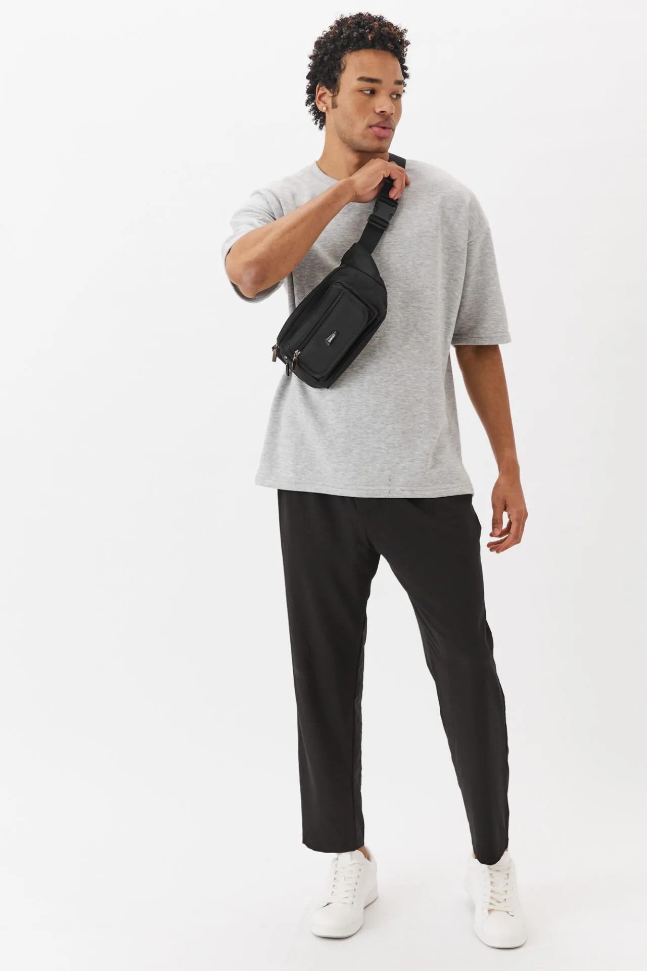 פאוץ' לגבר- שחור