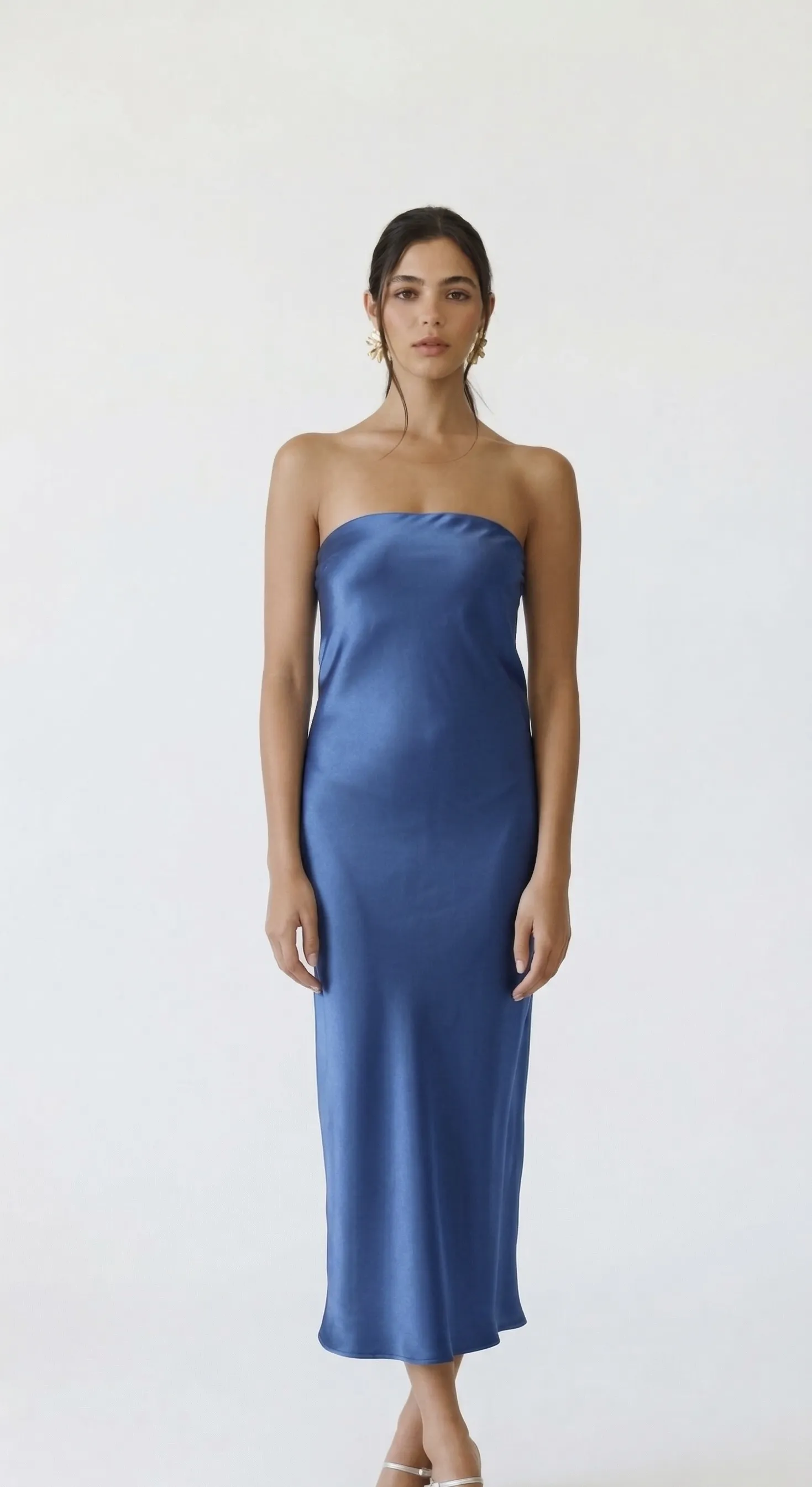 שמלת סאטן שוגי